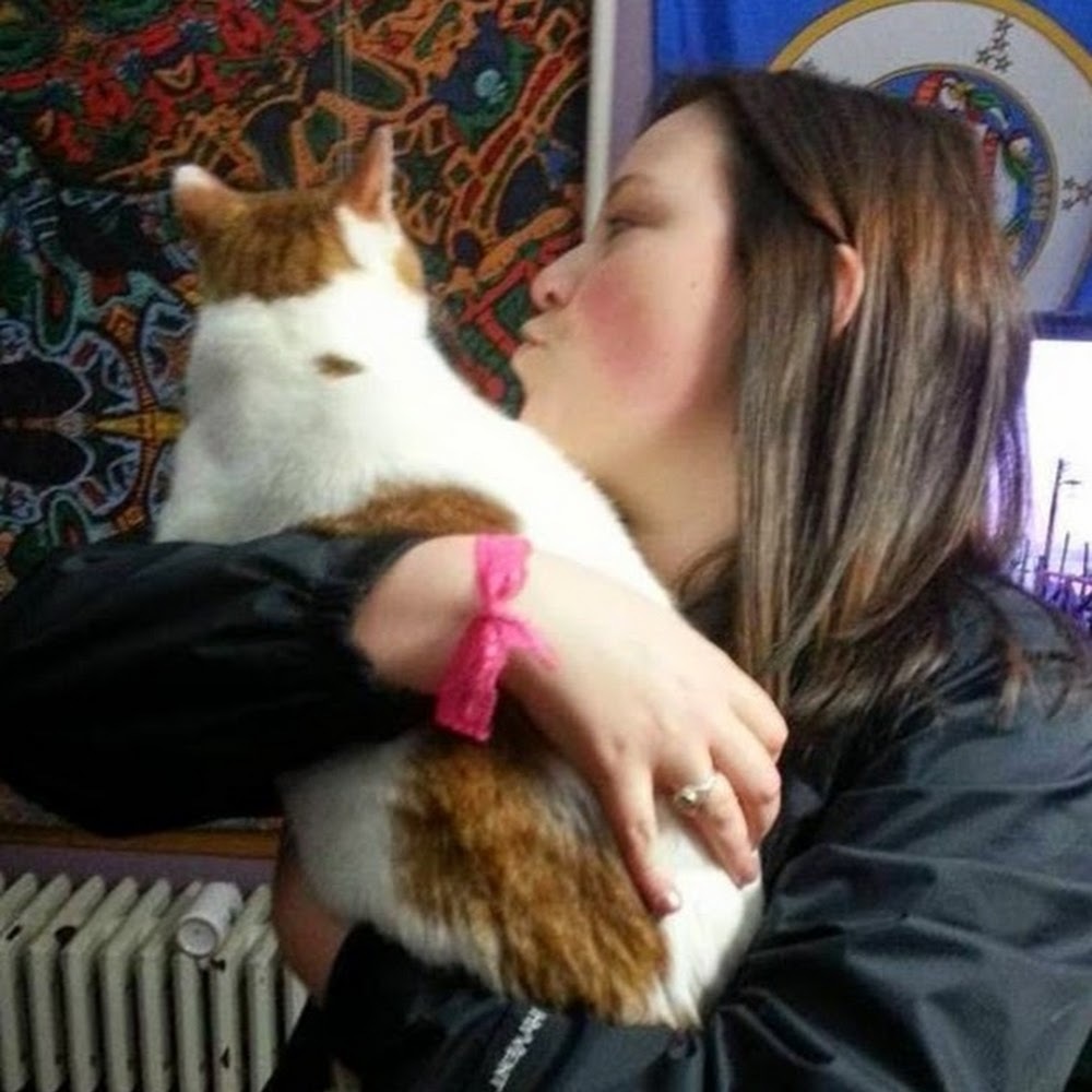 Meet your Posher, Rebecca